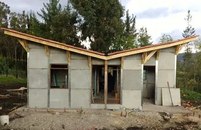 Casa en plaqueta de concreto 1 piso CONCASAYA